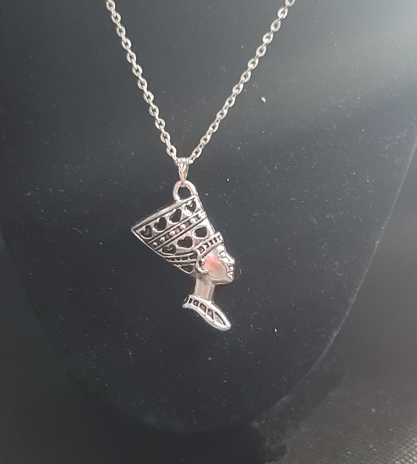 Queen Nefertiti Pendant Necklace