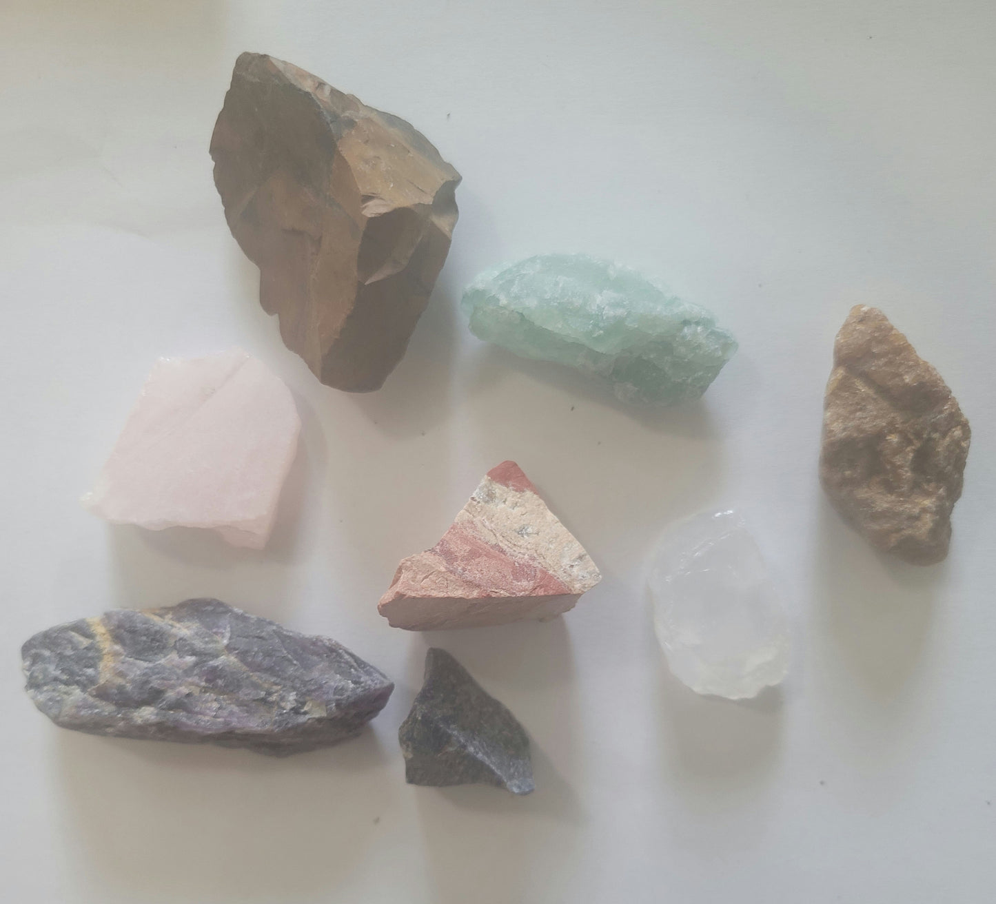 7 PCS Raw Crystals